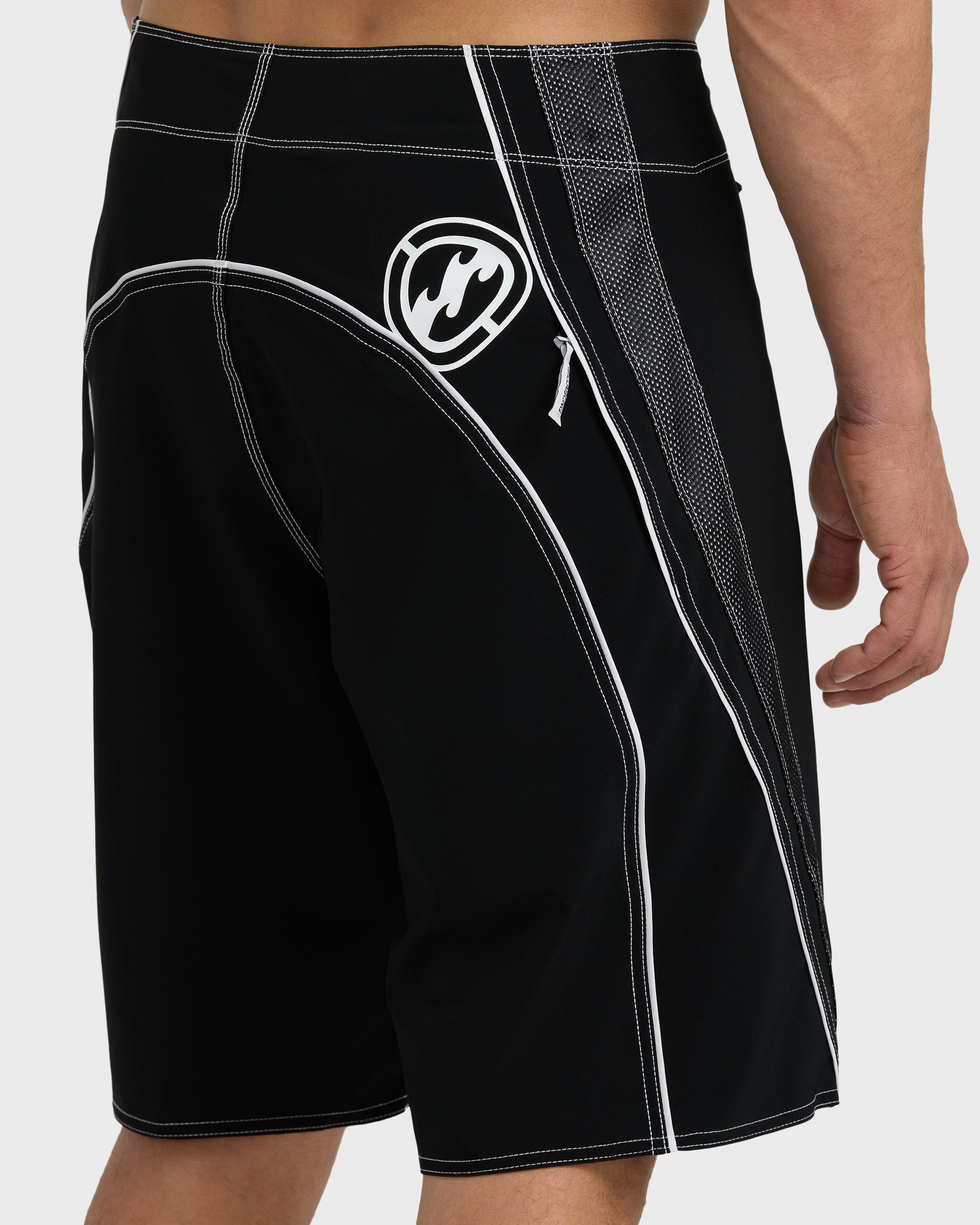 Billabong Fluid 2K Pro Performance 21 Boardshorts - Black White