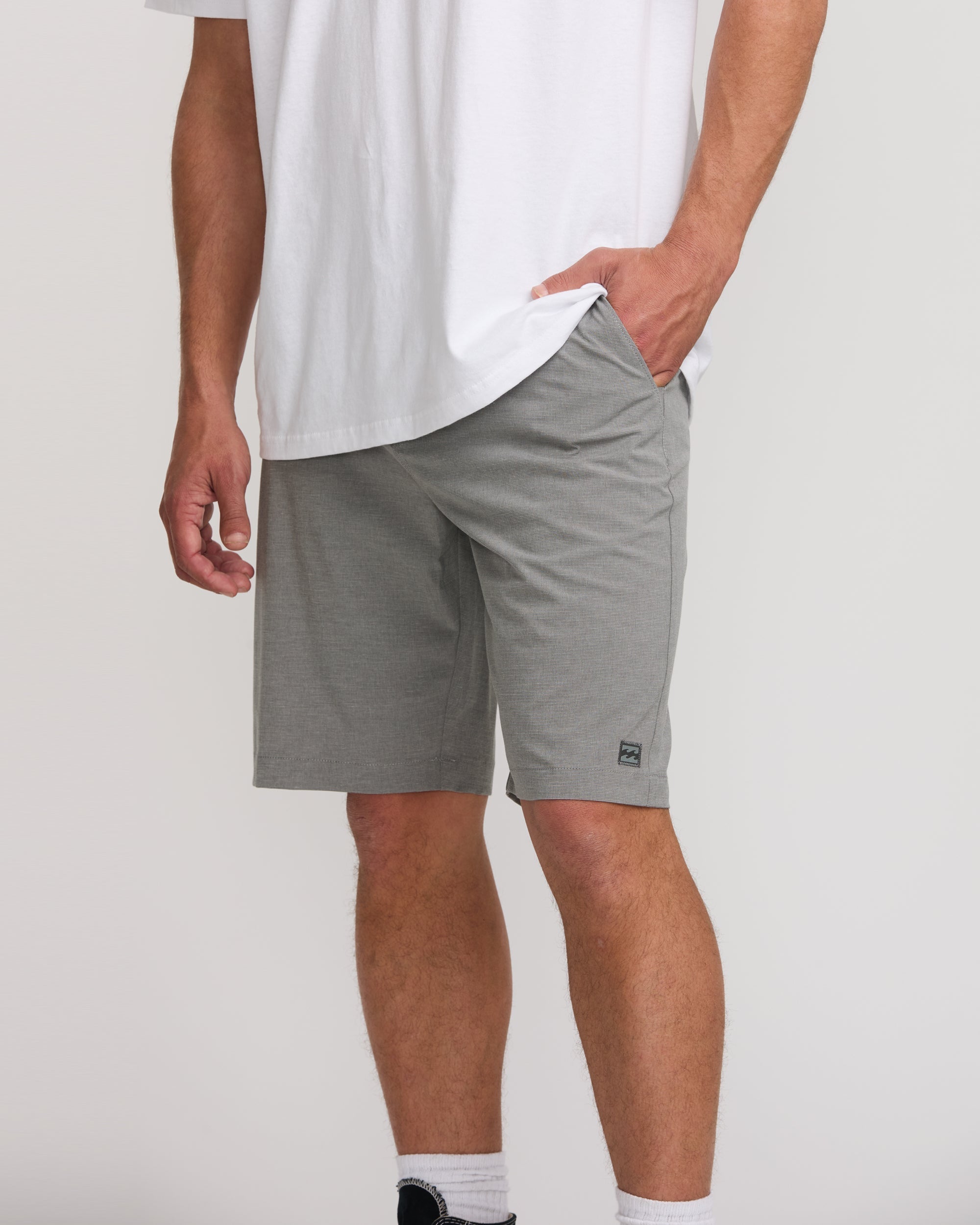 Billabong Crossfire Submersible 21 Hybrid Shorts - Gray