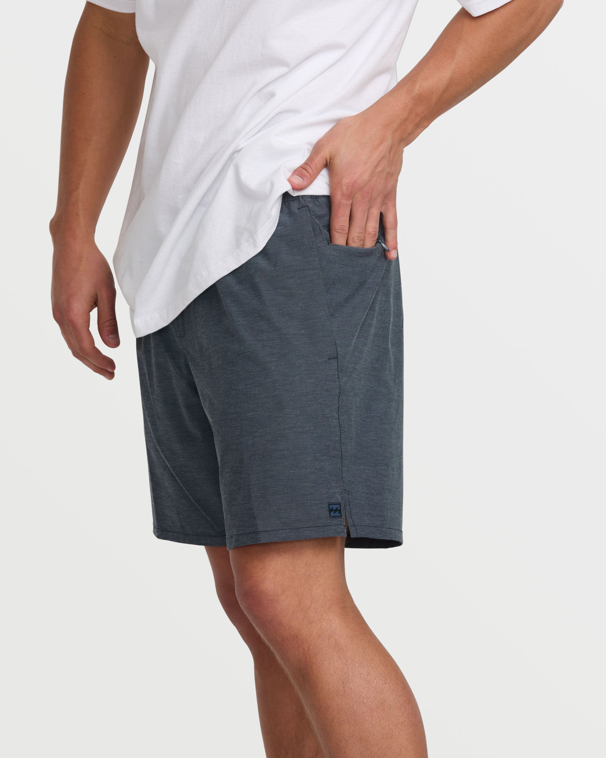 Billabong Crossfire Submersible 18 Hybrid Shorts - Navy