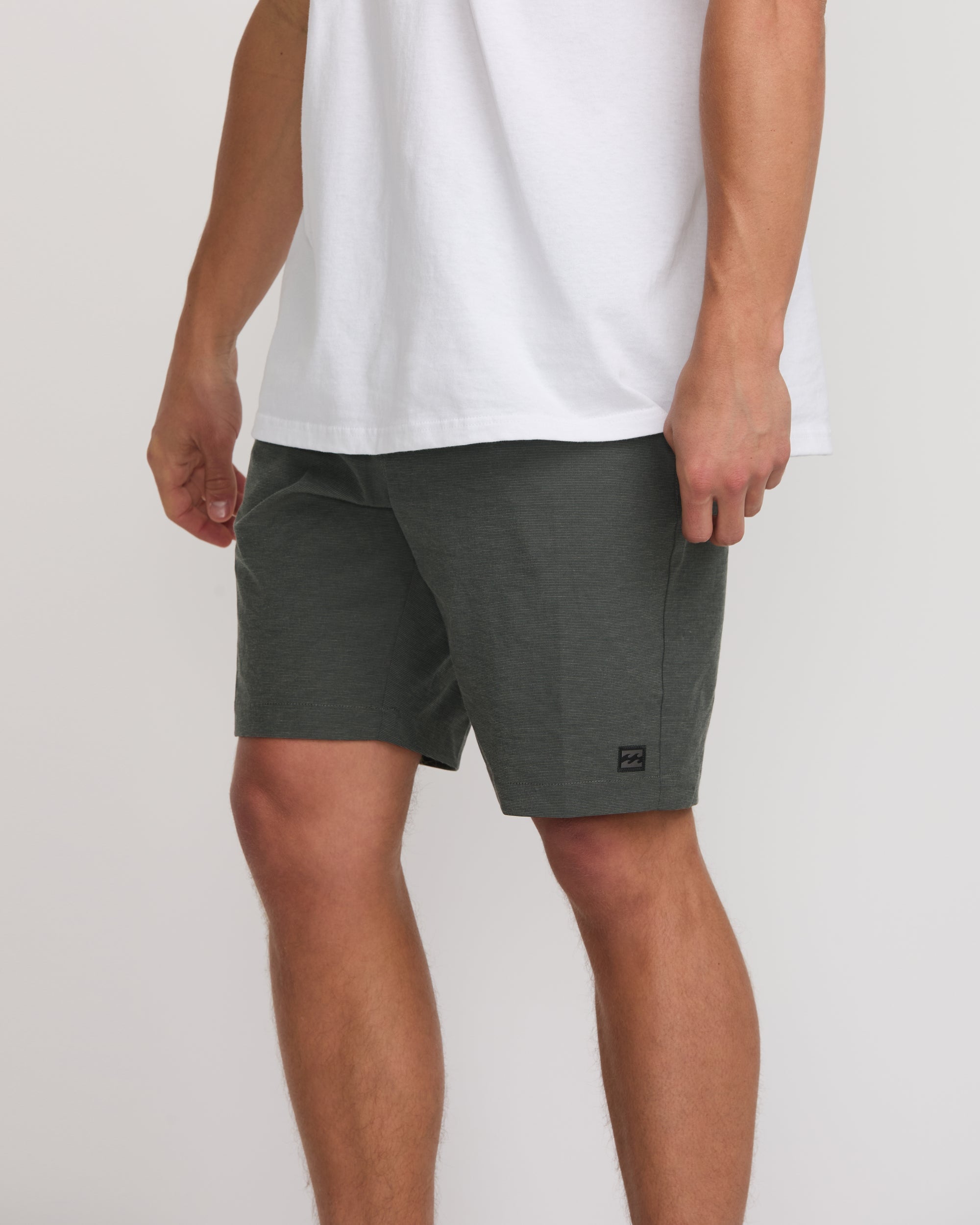 Billabong Crossfire Submersible 19 Hybrid Shorts - Asphalt