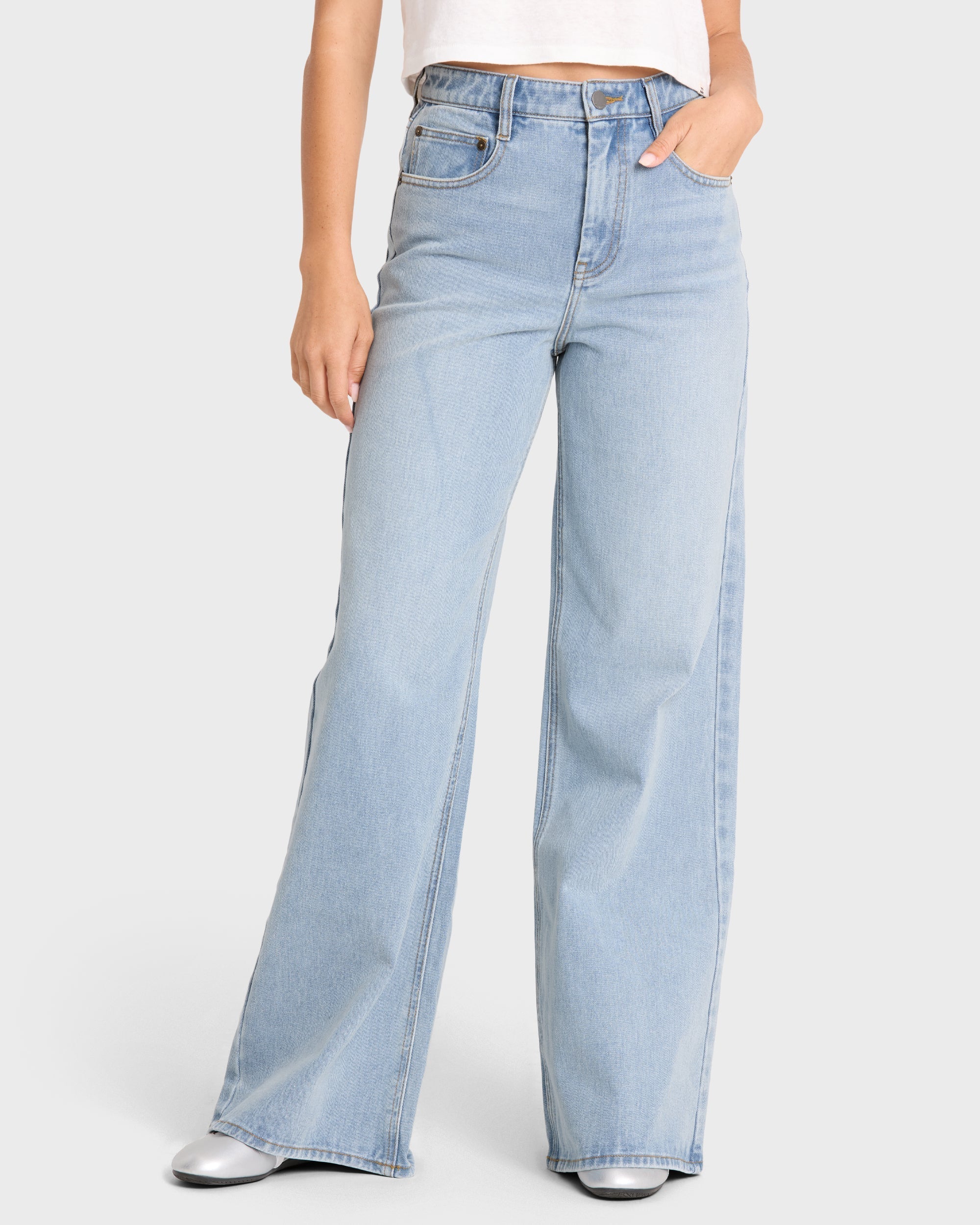 Billabong Free Fall High-Waist Denim Flare Pants - Light Wash