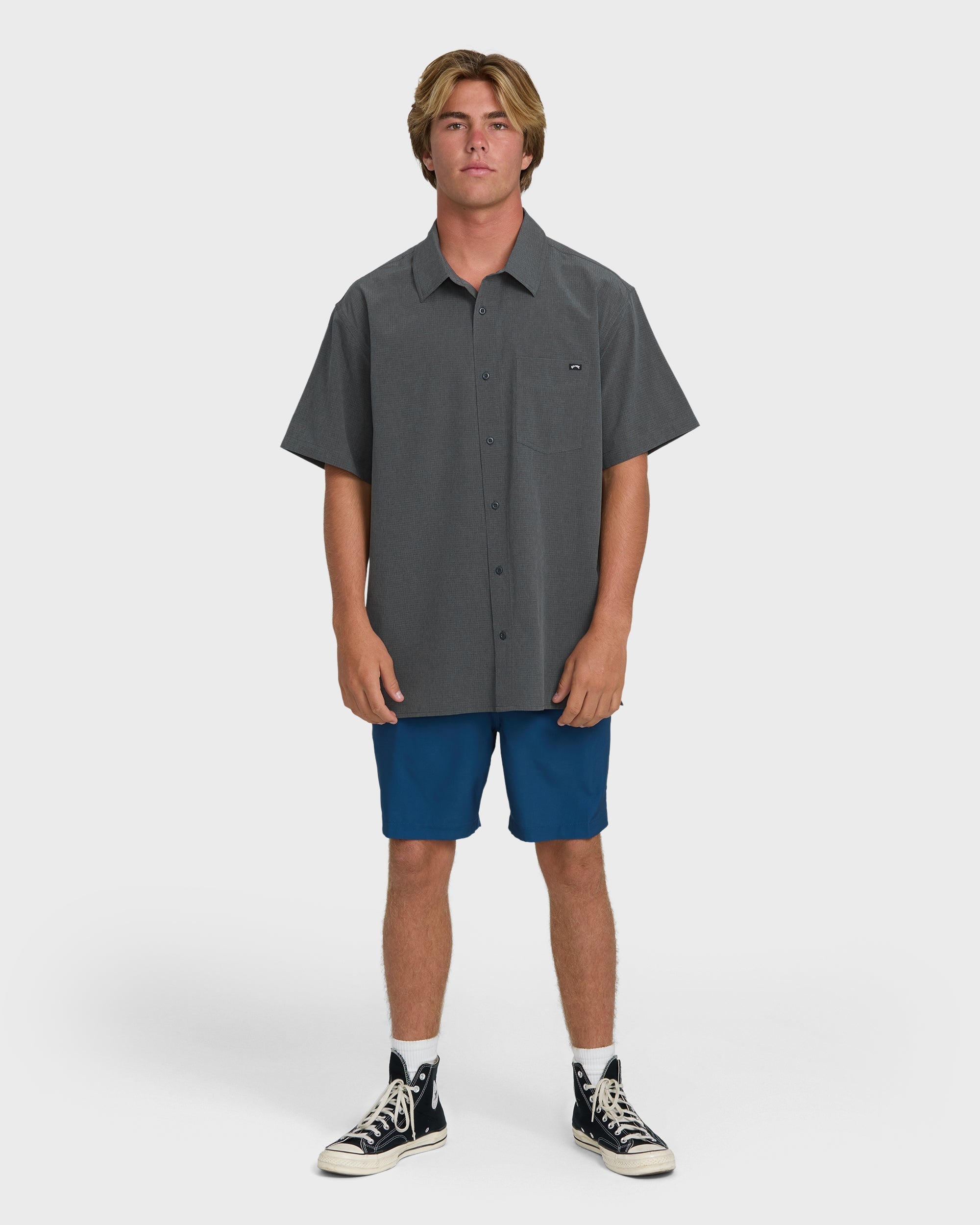 Billabong A/Div Surftrek Perforated Short Sleeve Woven Shirt - Carbon