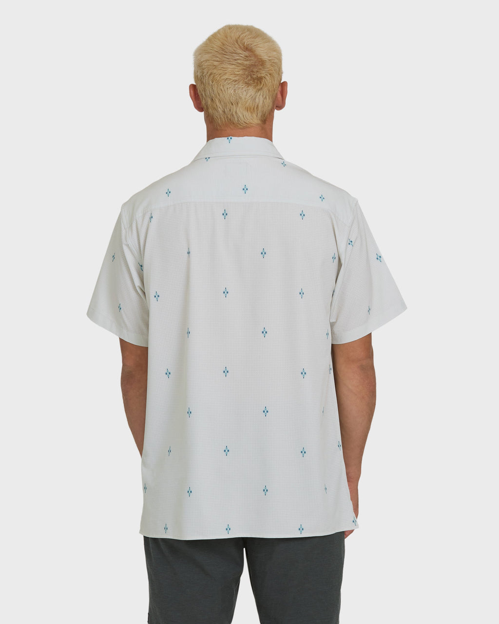 Billabong A/Div Surftrek Perforated Short Sleeve Woven Shirt - Oatmeal