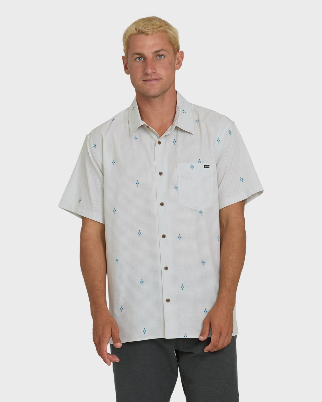 Billabong A/Div Surftrek Perforated Short Sleeve Woven Shirt - Oatmeal