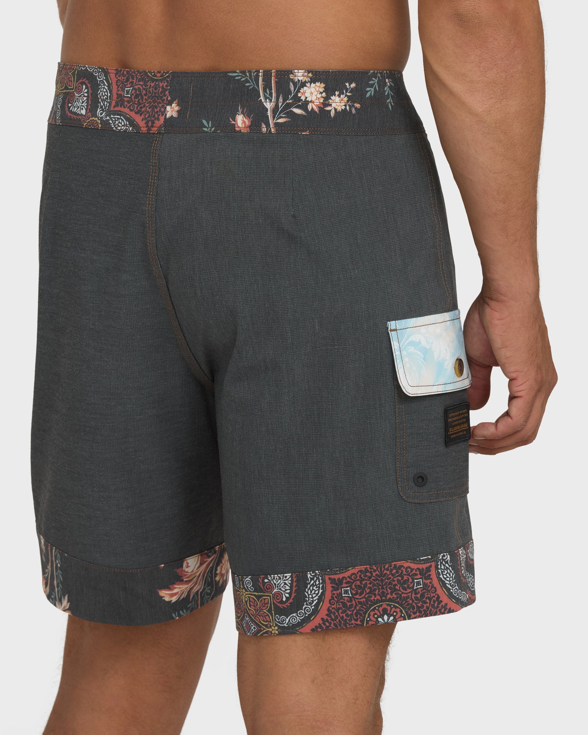 Billabong Glide Garage Pro 18 Boardshorts - Black